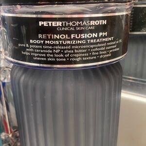 Peter Thomas Roth Gray Moisturizer Retinol Fusion PM
